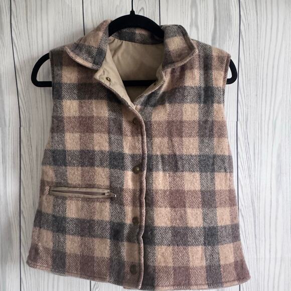 Woolrich Jackets & Blazers - Vintage Woolrich Vest Womens Medium Plaid Reversible Wool Puffer Made USA 90s